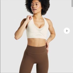 whitney simmons Gymshark mesh sports bra unbleached